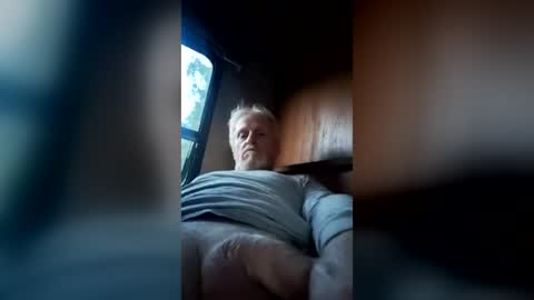 shocknfx0 online show from July 11, 10:51 am