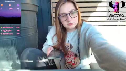 short sweetpea online show from March 19, 2:44 pm