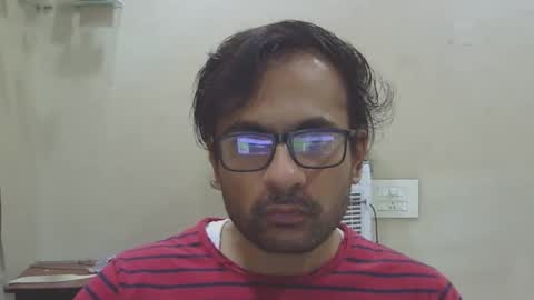 shubhamkhandelwal123 online show from January 16, 3:54 pm