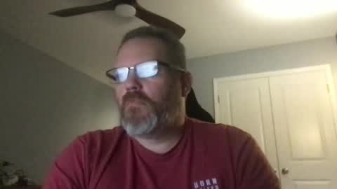 shughes740 online show from October 24, 11:05 pm