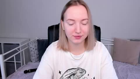 Anna online show from February 25, 5:41 am