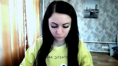 shy_cat_candy online show from April 14, 11:46 am