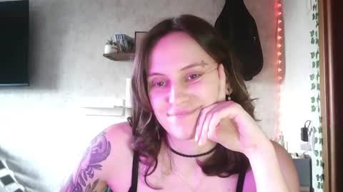 Mimi Candy online show from August 4, 3:30 pm