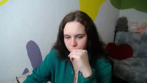 shy_lil online show from November 4, 1:56 pm