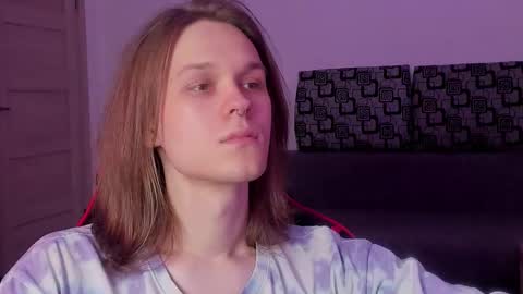 Mark online show from October 8, 11:27 am