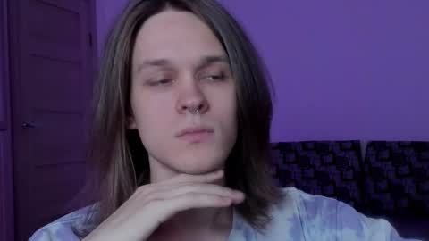 Mark online show from October 17, 12:31 pm