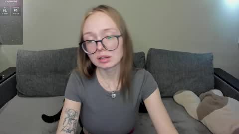 Snapshot of shy_suchka chatting on September 29, 4:06 pm Melissa online show from September 29, 4:06 pm