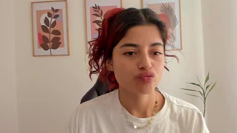 shylittlebunny online show from February 25, 7:27 pm