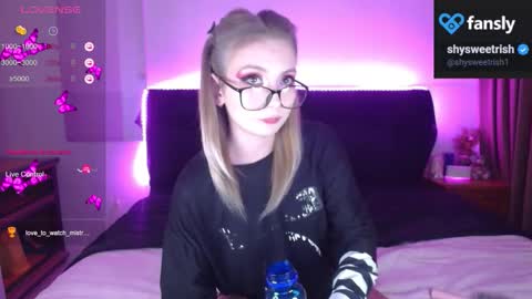 shysweetrish online show from November 28, 3:25 am