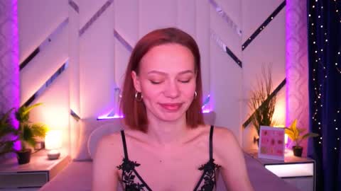 shyysiren online show from February 19, 6:18 pm