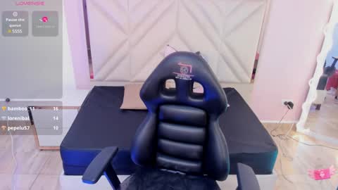 siam online show from February 11, 11:54 pm