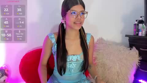 sidney_brownn online show from April 20, 12:35 am