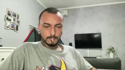 sidvicious23cm online show from October 23, 5:36 pm