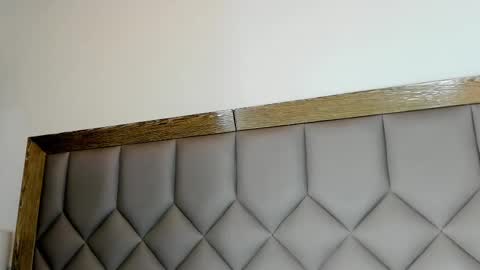 SIENA STONE online show from March 2, 2:30 am