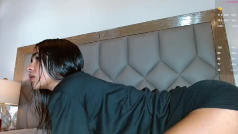 SIENA STONE online show from January 10, 8:04 pm