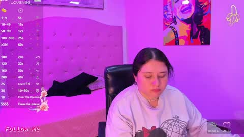 SIENNA  online show from April 8, 12:41 pm