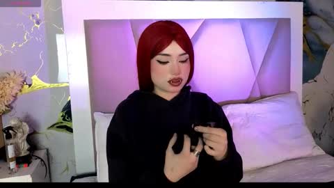 Sienna Desieree online show from April 6, 12:17 pm