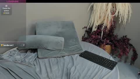 sienna_glow online show from December 19, 3:40 pm