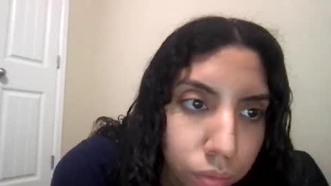 Snapshot of sierralovley chatting on December 3, 1:03 am SierraLovelyxx online show from December 3, 1:03 am