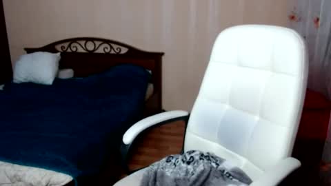 sierrapreston online show from September 25, 5:20 pm