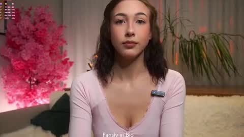 Eva  online show from October 16, 11:10 am