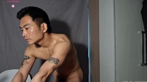 Silas Kim online show from April 12, 7:45 am