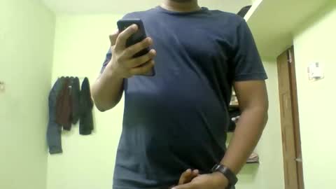 silent_flame online show from January 8, 4:24 pm