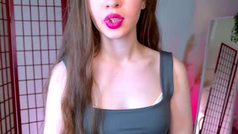 Lily online show from January 10, 9:20 pm