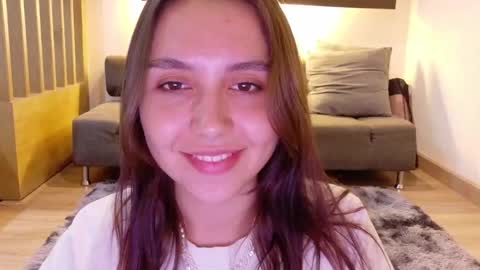 You fav Miss Si online show from October 28, 10:16 am