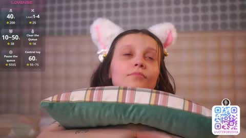 Sofia online show from June 9, 1:39 am