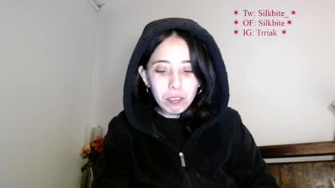 silkbite online show from June 2, 4:36 am