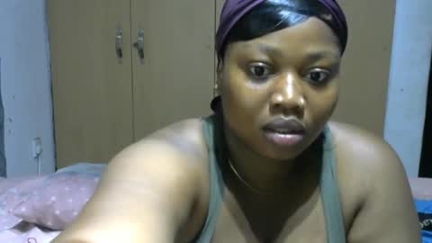 silkyandmasterr online show from March 2, 9:21 pm