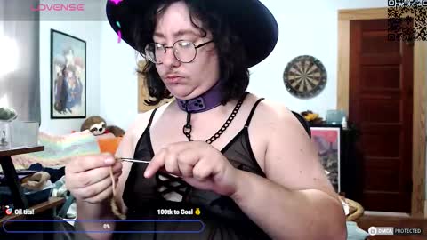 Willow online show from October 16, 3:22 pm