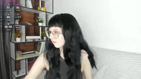 Alice online show from March 22, 9:41 pm