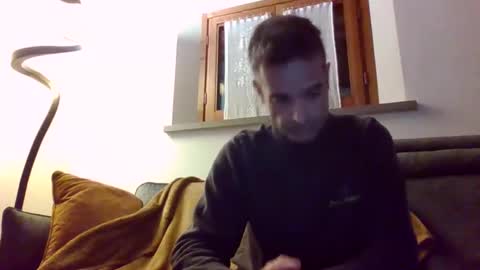 Snapshot of simmeturbate chatting on October 19, 8:35 pm Italiandaddyitalydickassbottomassholecomshowmasturbatenudeboyitalyatleticcutemuscolarhardcockdickboy online show from October 19, 8:35 pm