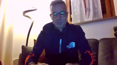 Snapshot of simmeturbate chatting on September 28, 8:40 pm Italiandaddyitalydickassbottomassholecomshowmasturbatenudeboyitalyatleticcutemuscolarhardcockdickboy online show from September 28, 8:40 pm