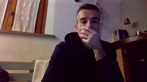 Snapshot of simmeturbate chatting on February 10, 9:15 pm Italiandaddyitalydickassbottomassholecomshowmasturbatenudeboyitalyatleticcutemuscolarhardcockdickboy online show from February 10, 9:15 pm