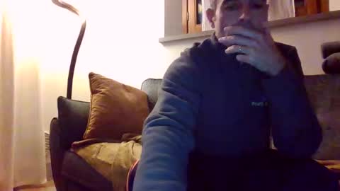 Snapshot of simmeturbate chatting on October 20, 8:36 pm Italiandaddyitalydickassbottomassholecomshowmasturbatenudeboyitalyatleticcutemuscolarhardcockdickboy online show from October 20, 8:36 pm