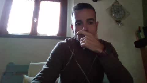 Snapshot of simmeturbate chatting on February 17, 1:22 pm Italiandaddyitalydickassbottomassholecomshowmasturbatenudeboyitalyatleticcutemuscolarhardcockdickboy online show from February 17, 1:22 pm