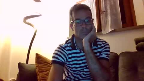 Snapshot of simmeturbate chatting on September 14, 8:21 pm Italiandaddyitalydickassbottomassholecomshowmasturbatenudeboyitalyatleticcutemuscolarhardcockdickboy online show from September 14, 8:21 pm