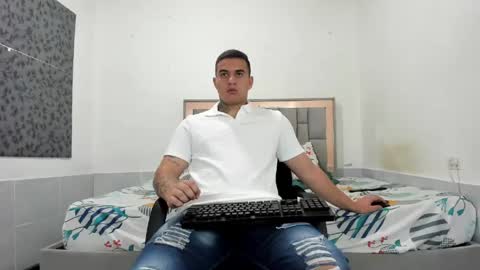 SIMON KELER online show from April 4, 2:02 pm