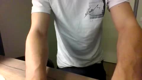 simossimoo online show from February 7, 9:18 pm