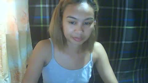 simply__me online show from February 17, 12:20 am