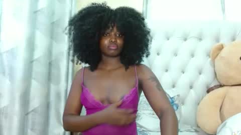 simply_eve1 online show from December 22, 5:36 am