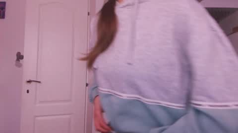 simyhvn online show from January 8, 9:26 am