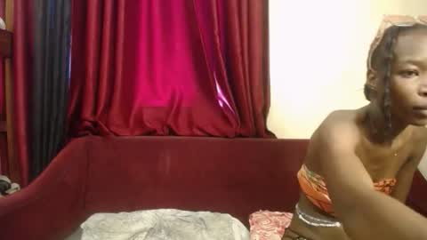 Elsie  online show from March 2, 7:26 am