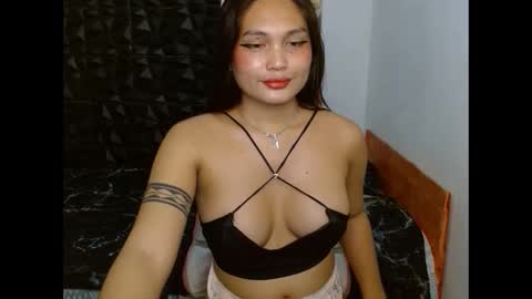 hi im thalia  nice to meet you  please give me thumbs up 3 online show from January 31, 2:37 am