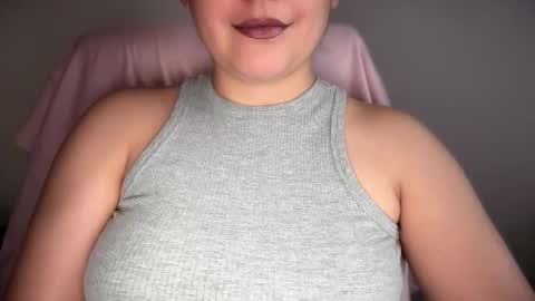 Sindra online show from April 19, 7:38 pm