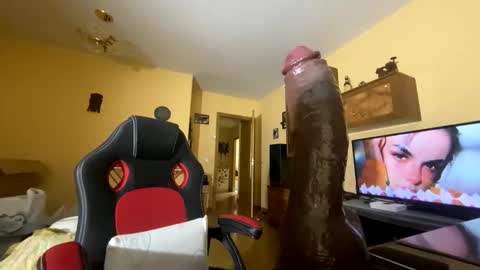 SindyCross online show from December 5, 8:50 pm