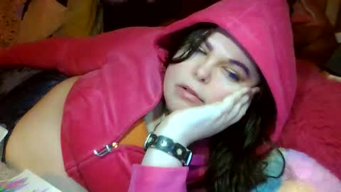 Siofra online show from March 27, 8:26 am